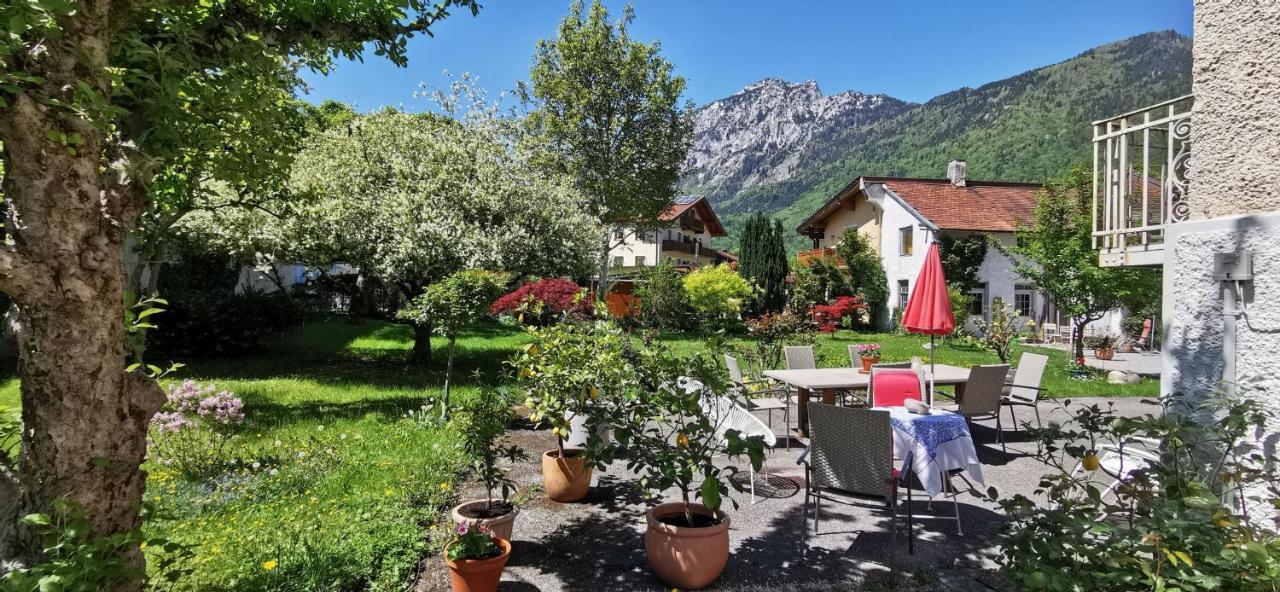 Villa Rosen - Ferienwohnungen Bad Reichenhall Ngoại thất bức ảnh